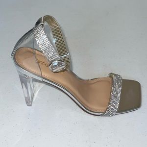 ❗️SALE❗️Silver strap sandals